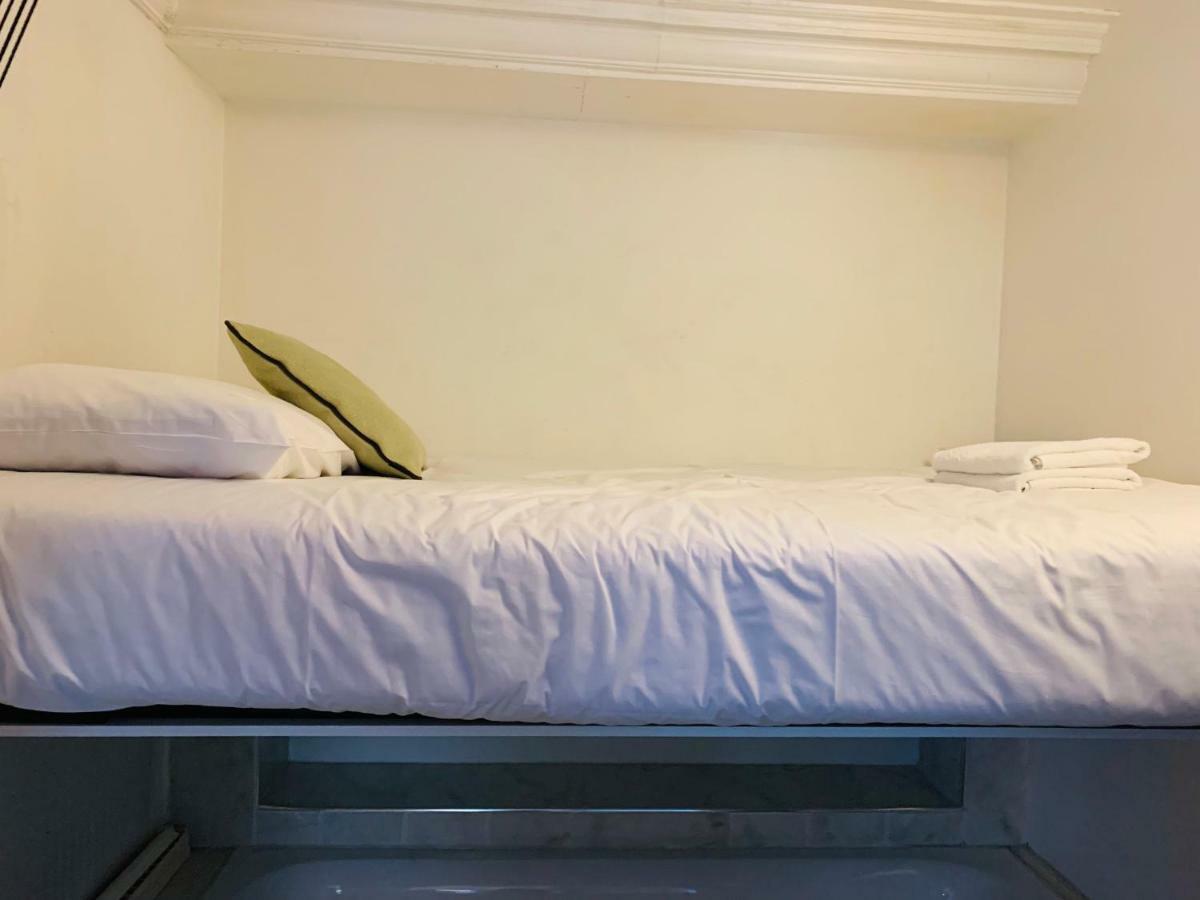 Piccadilly Circus Suites Лондон Экстерьер фото